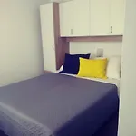 马里纳公寓 洛帕
