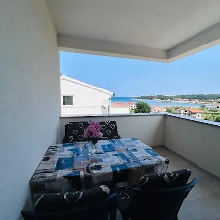 Apartment Marina *