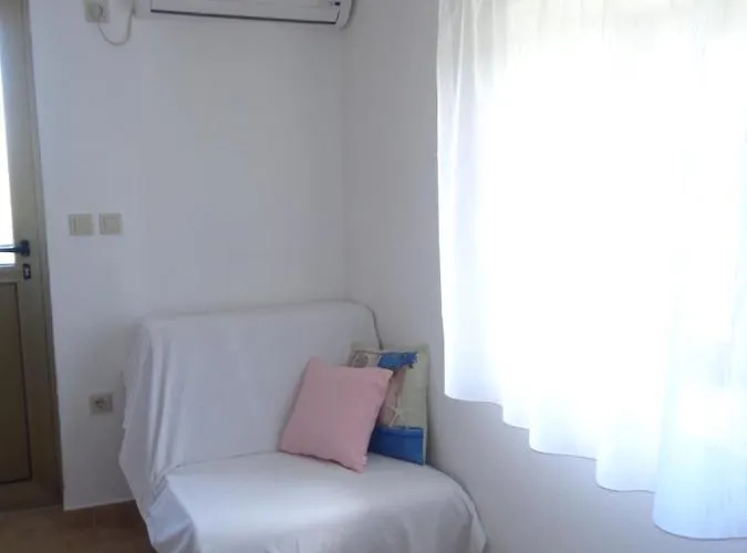 Marina Appartement Lopar