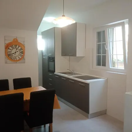 Marina Apartmán Lopar