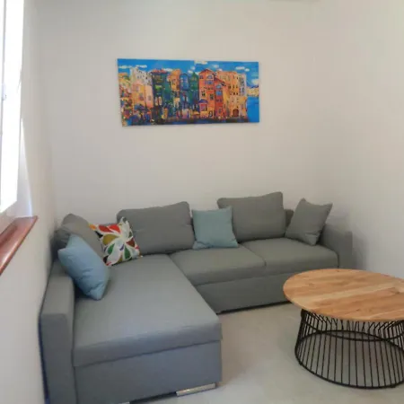 Marina Apartment *