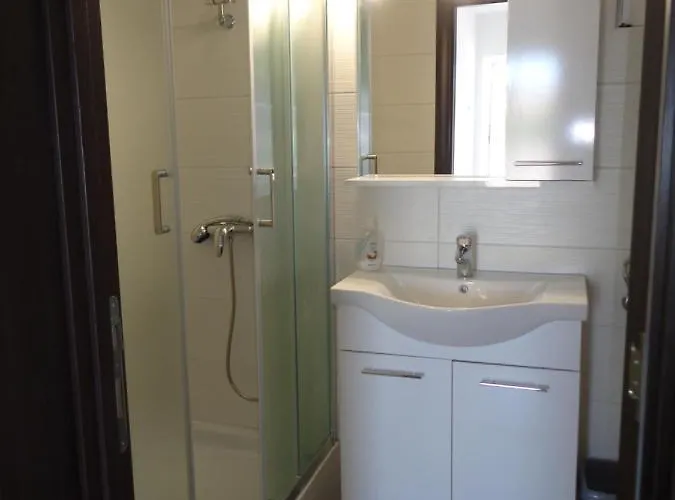 Marina Appartement Lopar