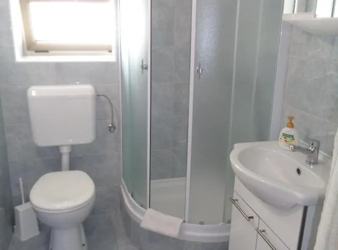 Marina Appartement Lopar